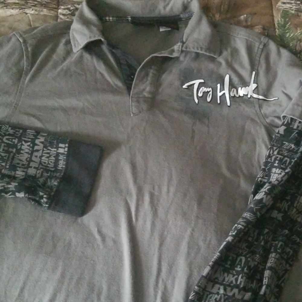 Tony Hawk long sleeve collar